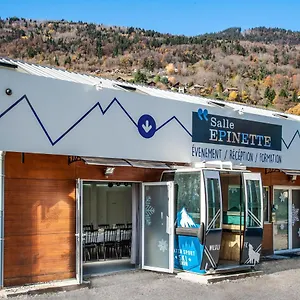 Appartement L'epinette - De Groupe Et Salle De Reception, Allevard